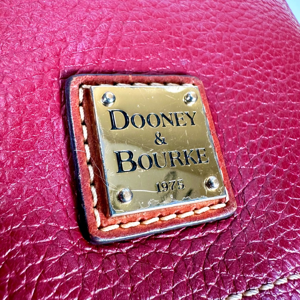 Dooney & Bourke Saffiano Pebble Grain Crossbody Camera bag - Picture 8 of 16